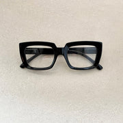 Shop the retro square frames with spring-loaded hinges from LC Studio. Find the perfect pair of reading glasses for your style and comfort.