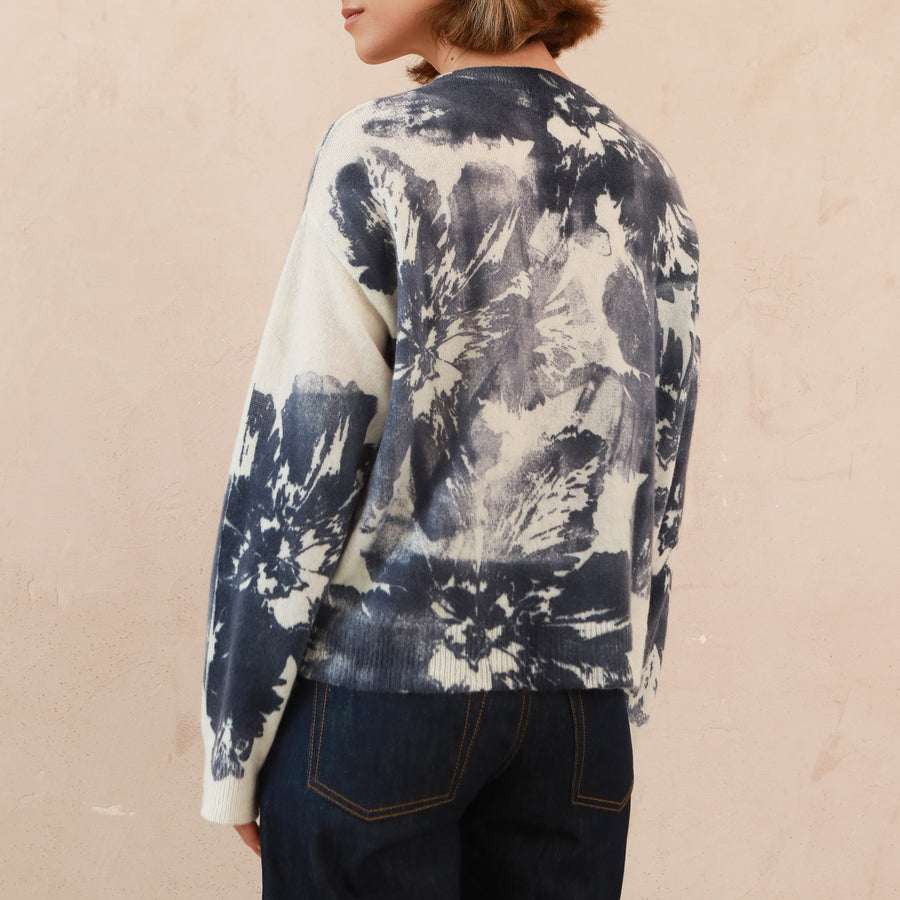 IMAGO Blue Flowers Cashmere Jumper