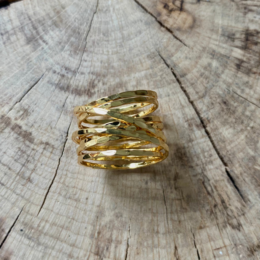 by LC studio Spiral Gold Ring