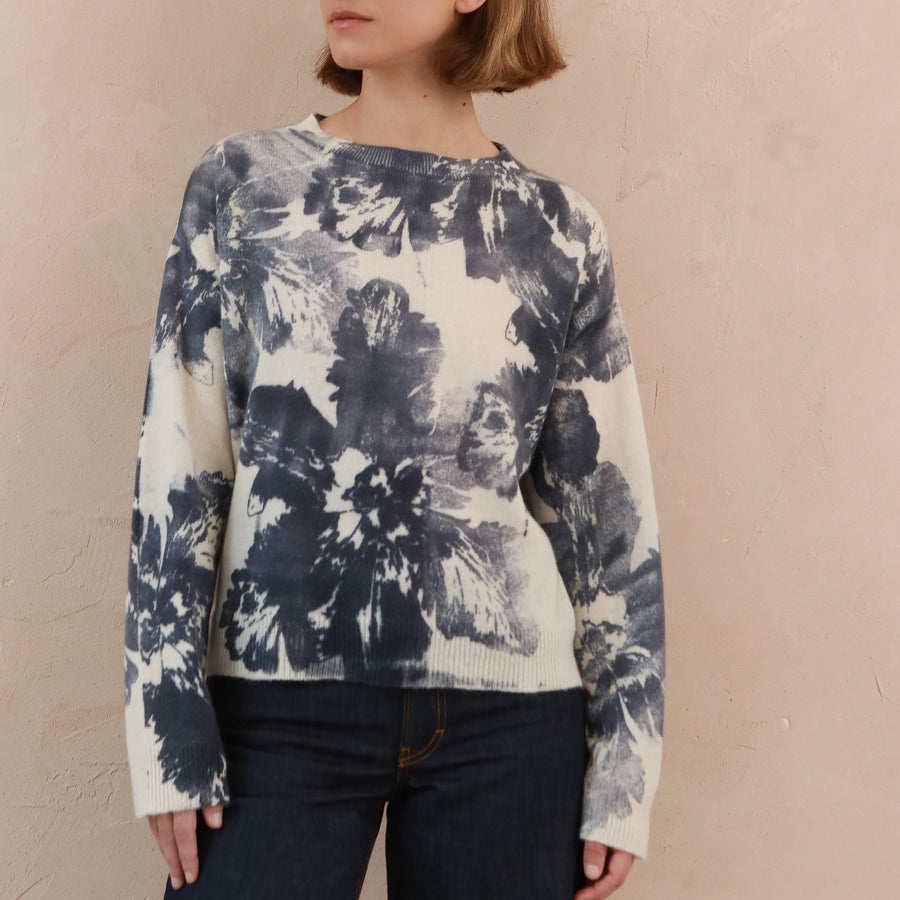 IMAGO Blue Flowers Cashmere Jumper